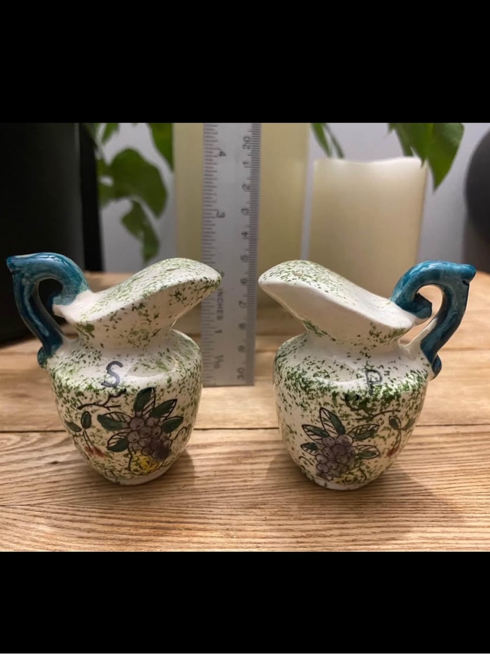 VTG Ceramic Pitcher Salt and Pepper Shakers Speckled Floral Blue Handles Country